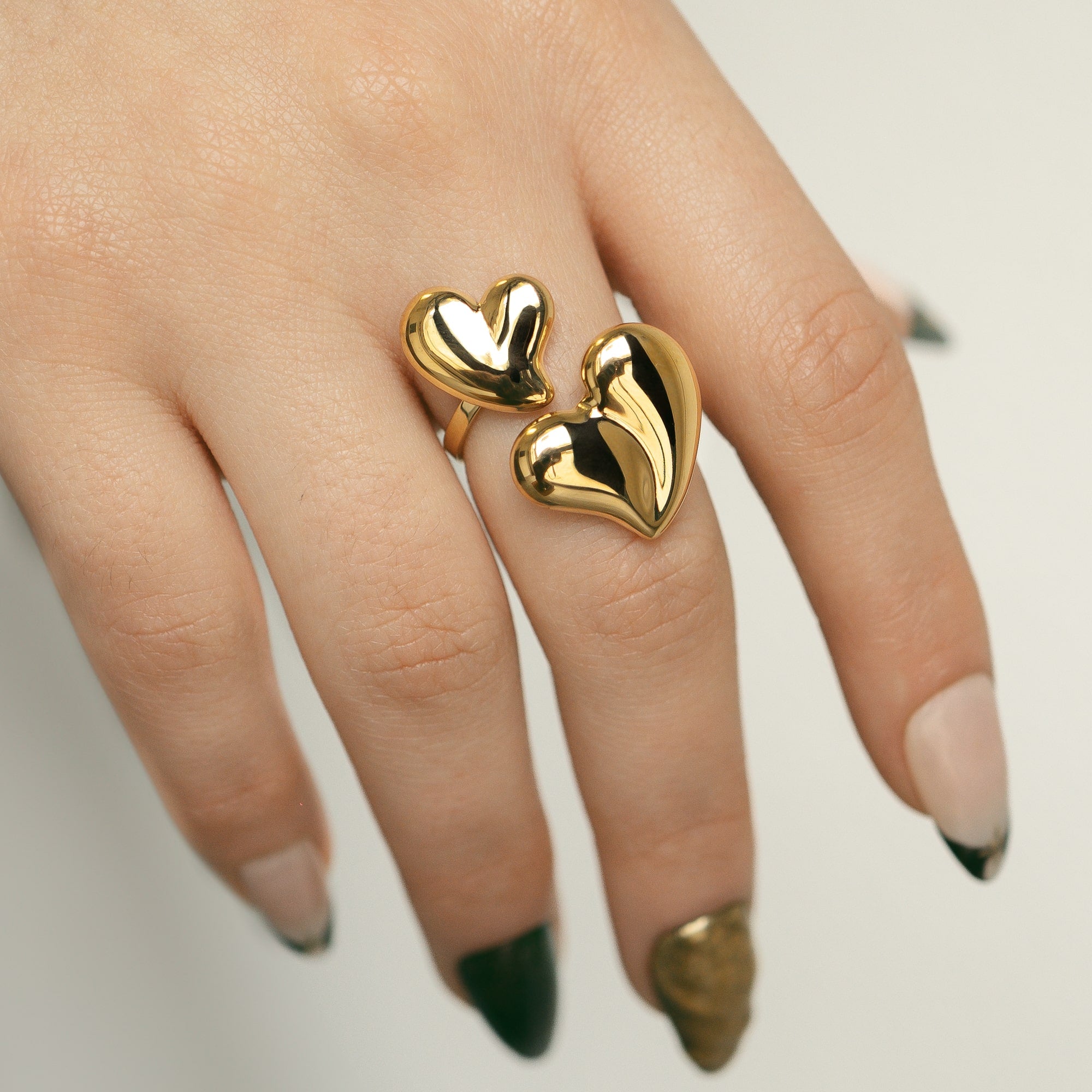 Bella Heart Ring