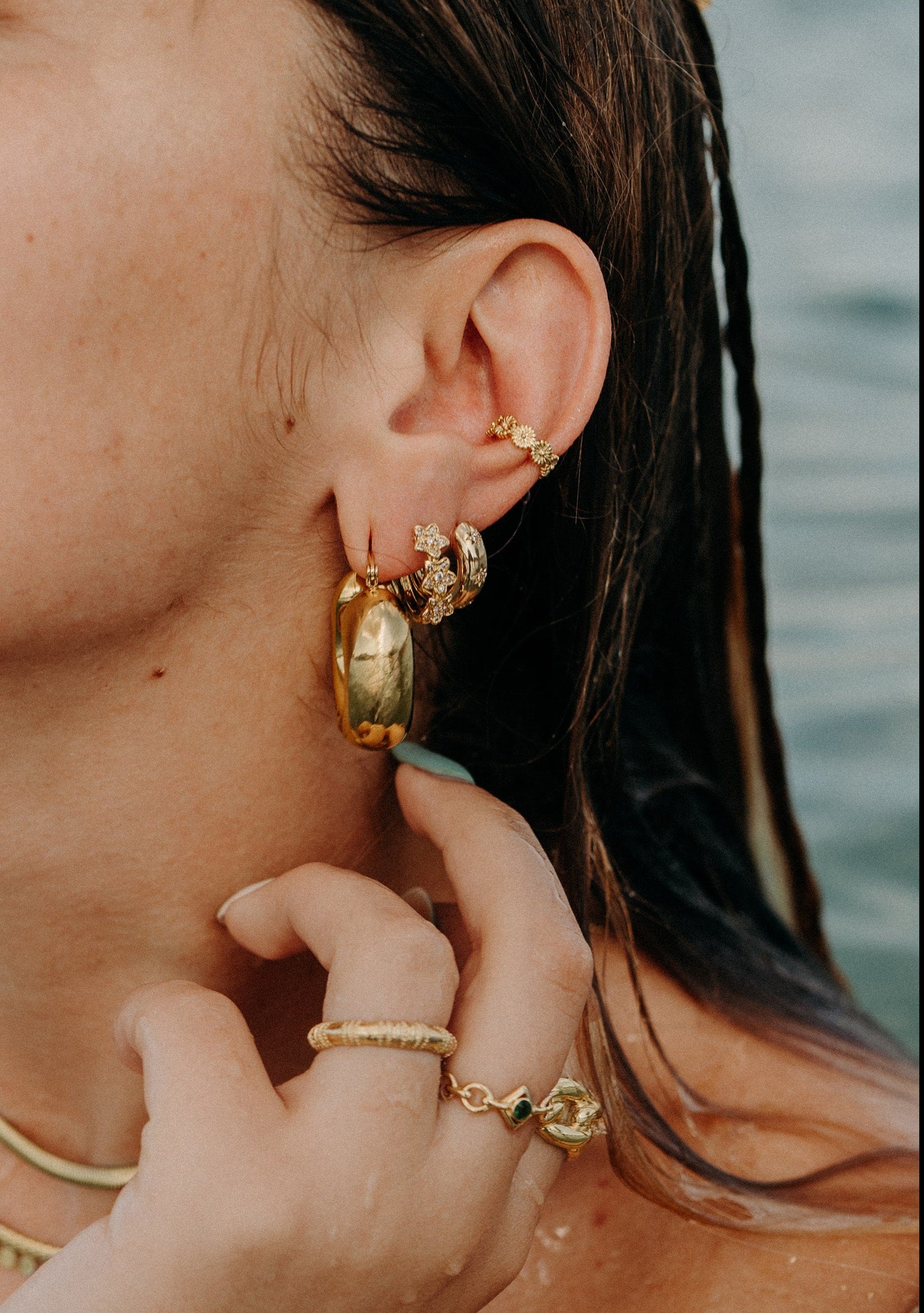 Bague d oreille Earcuff Fleur plaqu or Belize Bijoux